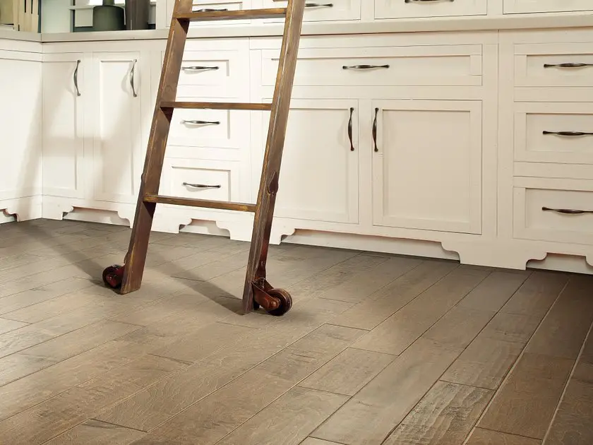 0302W_02005_ROOM-1.webp – Flooring Office