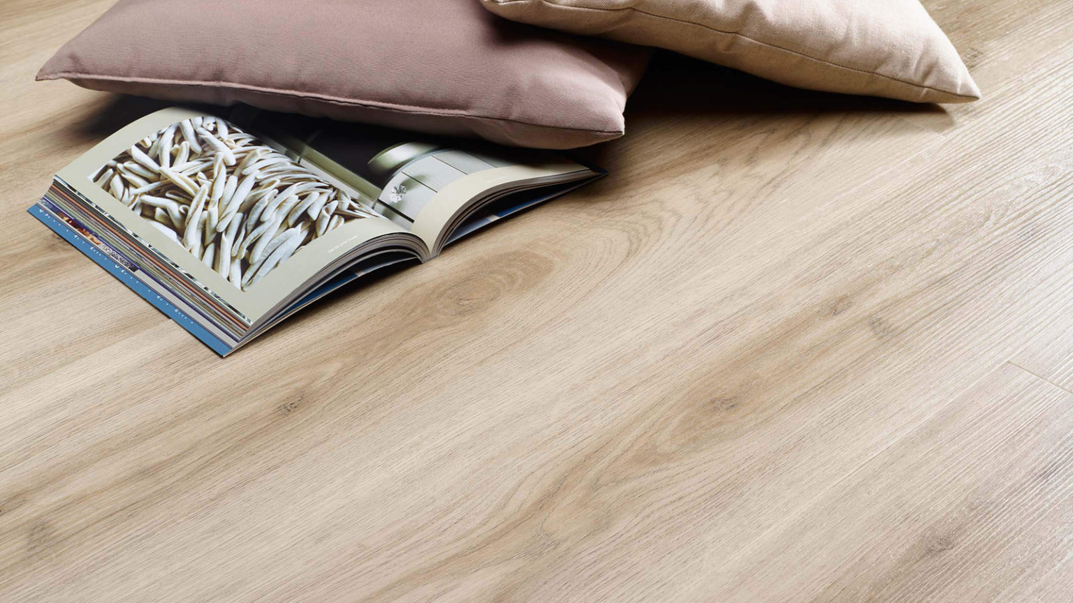 Classic-Oak-24234-RS-1536x864-1.jpg – Flooring Office